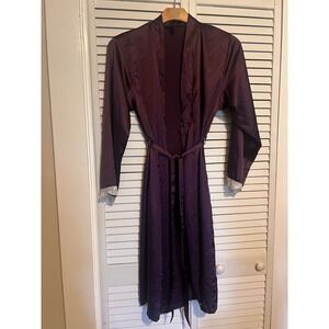 JONES NEW YORK women's‎ Size Small S Robe Satin Long Length Purple